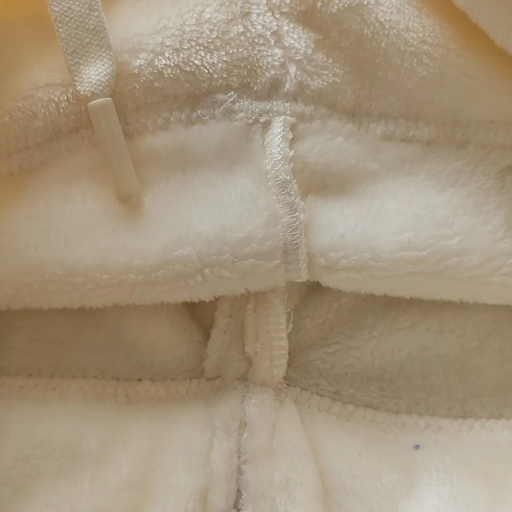 Ski Mask In‎ Off White, Balachava. Excellant Soft Condition